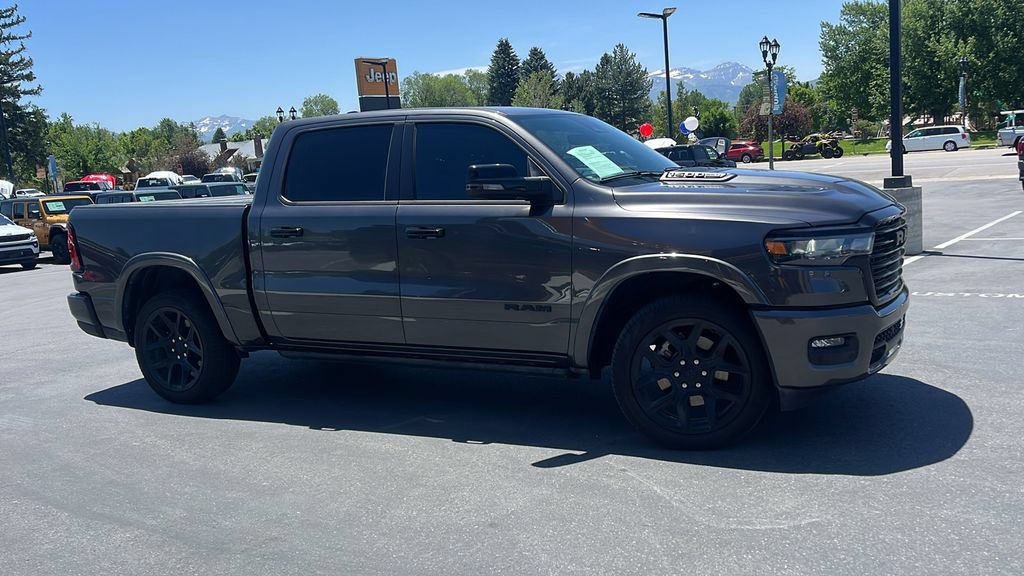 Used 2025 RAM 1500 Laramie w/ Night Edition AWD/4WD image 4