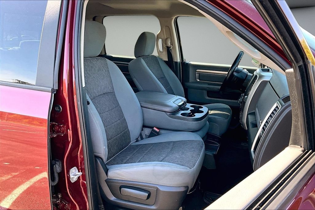 Used 2018 RAM 1500 Big Horn AWD/4WD image 30