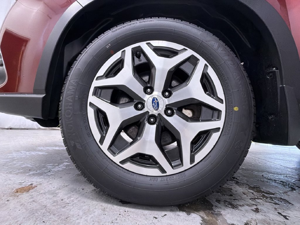 Used 2024 Subaru Forester Premium AWD/4WD image 14