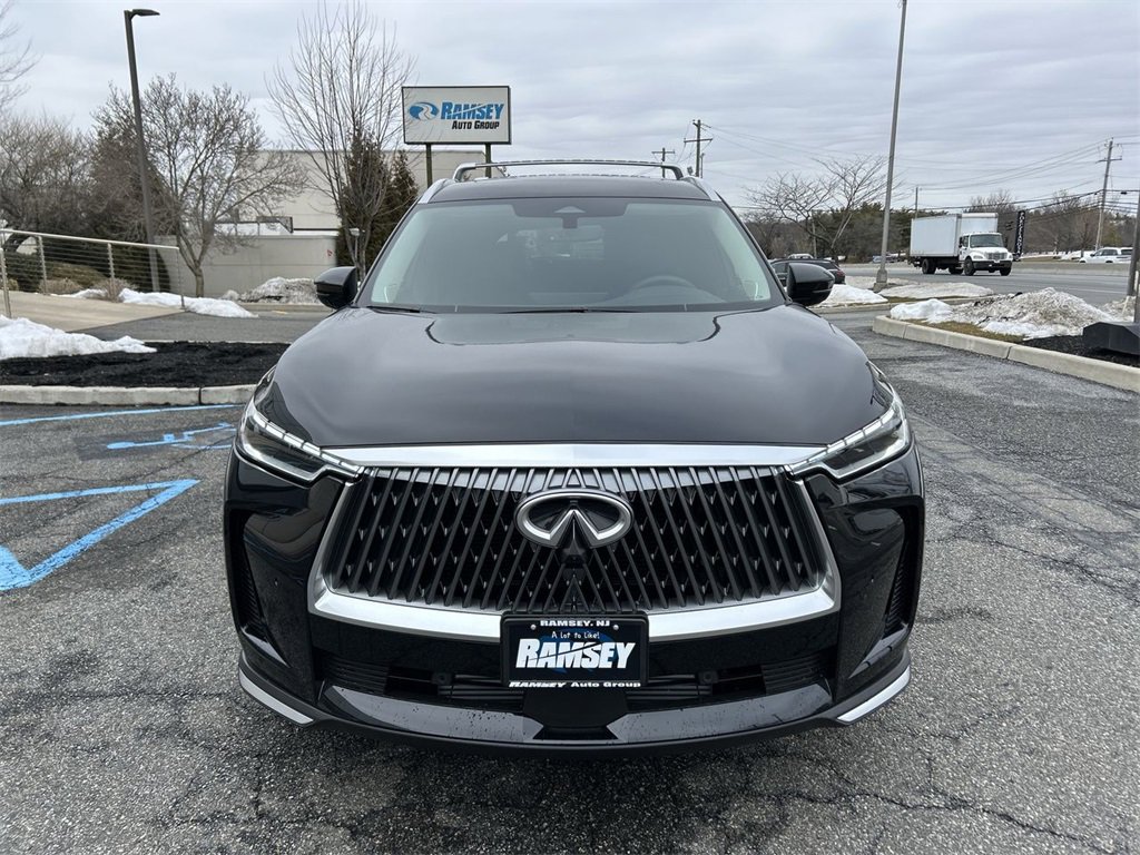 New 2026 INFINITI QX60 Luxe w/ Cargo Package image 3