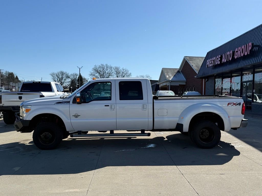 Used 2016 Ford F350 Lariat w/ Lariat Ultimate Package image 4