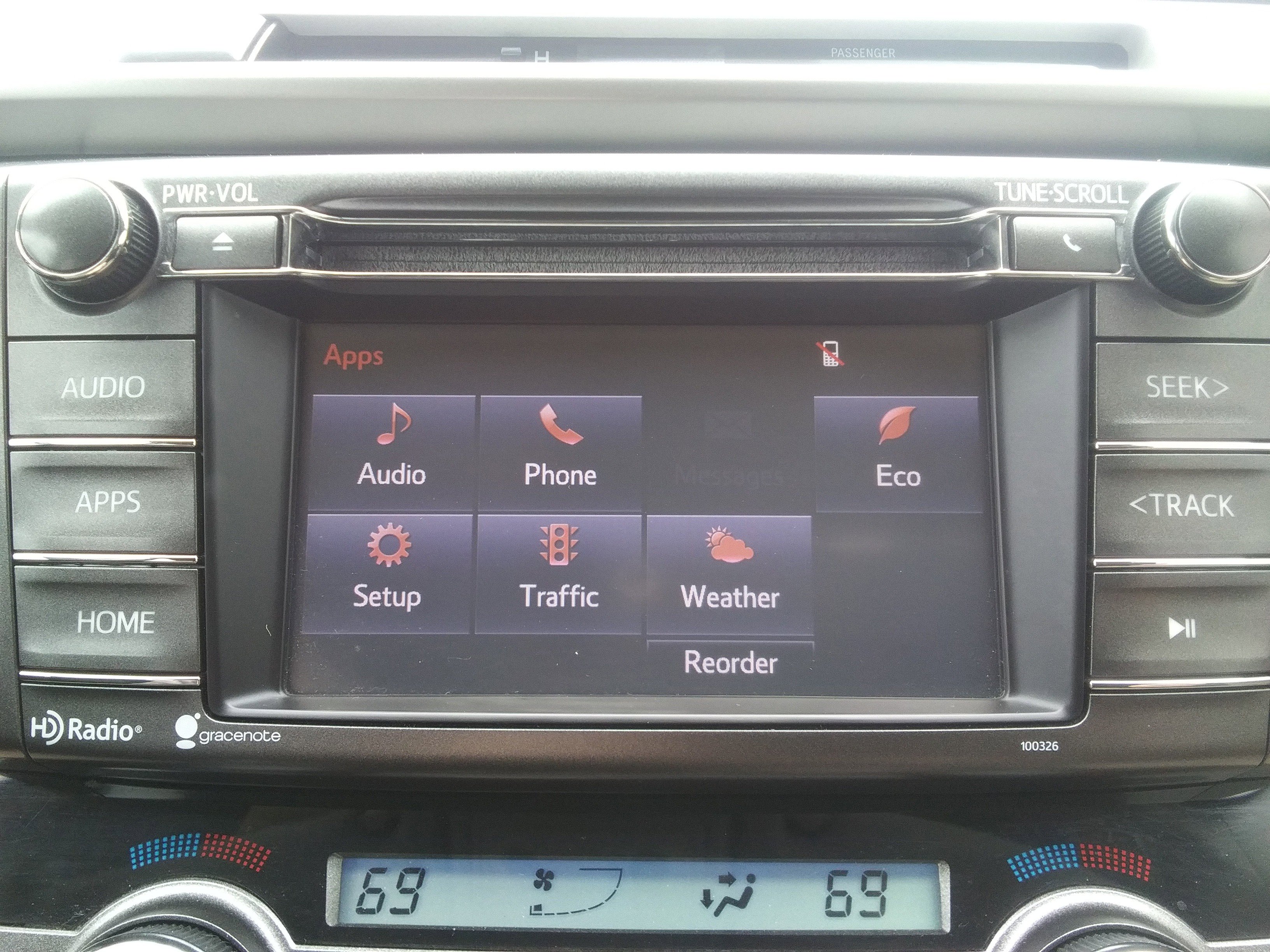 Used 2015 Toyota RAV4 XLE image 21