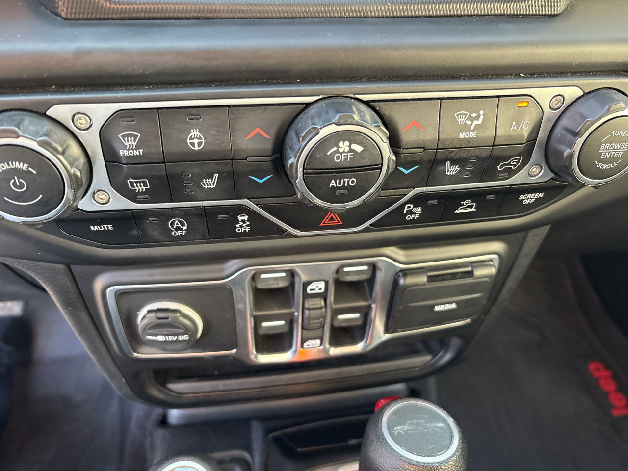 Used 2021 Jeep Gladiator Sport w/ Quick Order Package 24Q 80Th image 17