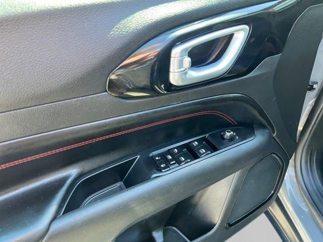 Used 2022 Jeep Compass Trailhawk image 13