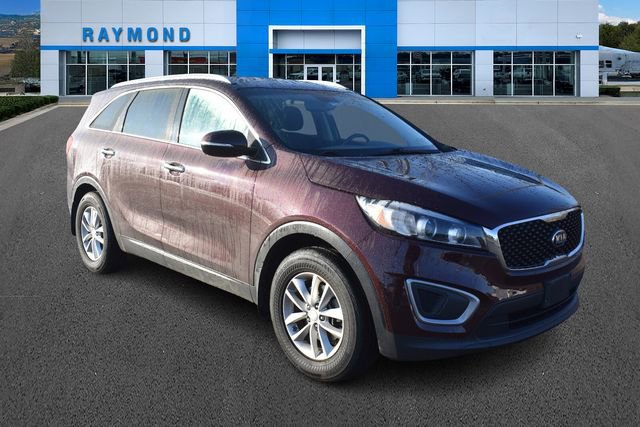 Used 2016 Kia Sorento LX w/ LX Convenience Package image 1