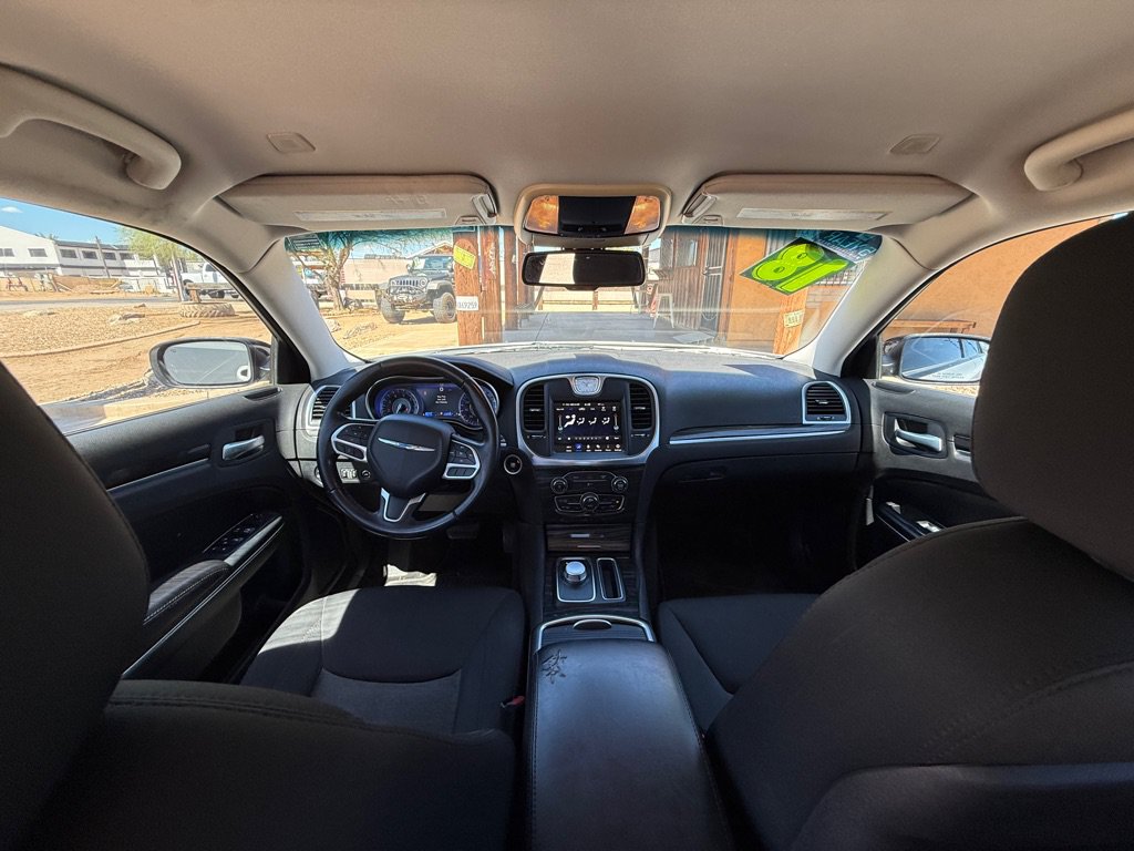 Used 2018 Chrysler 300 Touring w/ Sport Appearance Package RWD image 16