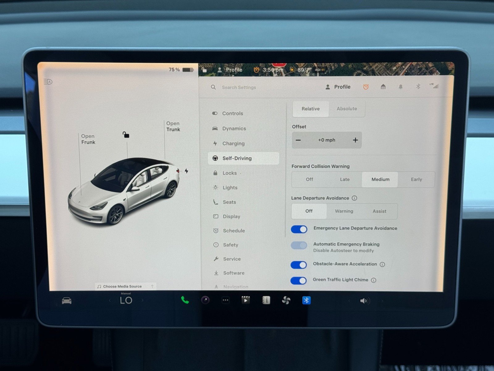 Used 2021 Tesla Model 3 Standard Range Plus image 25