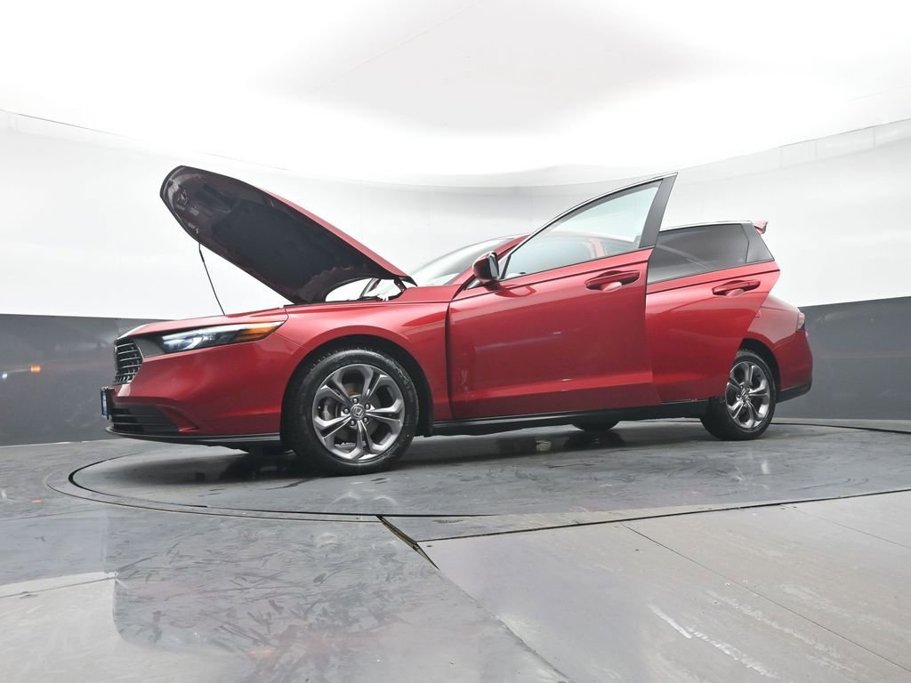 Certified 2023 Honda Accord EX image 47