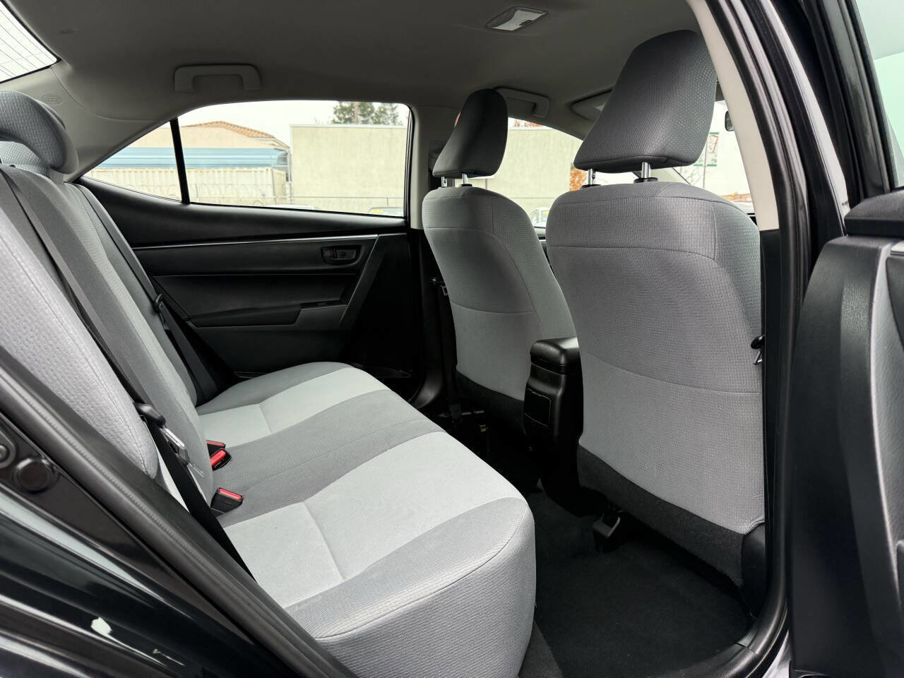Used 2014 Toyota Corolla L FWD image 12