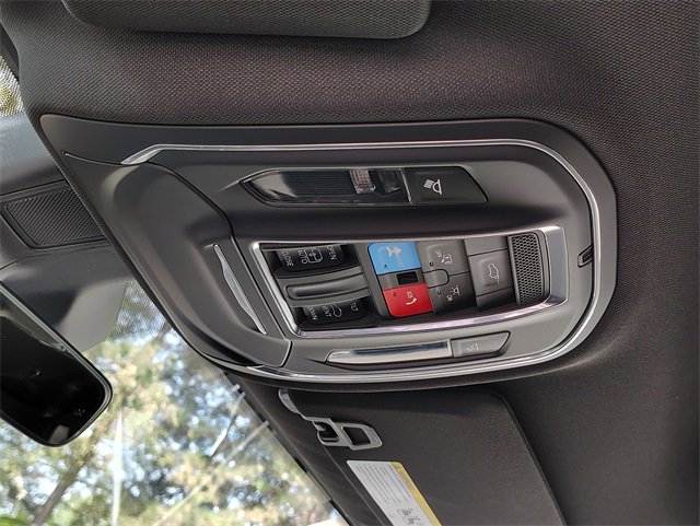 New 2025 Jeep Grand Cherokee L Altitude image 28