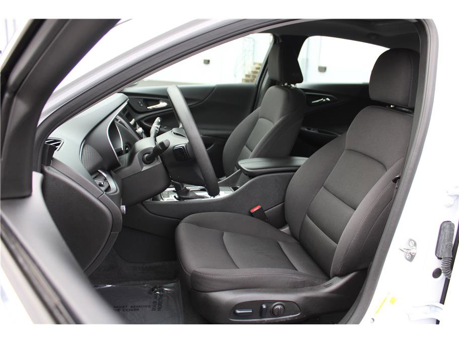 Used 2024 Chevrolet Malibu LT image 8