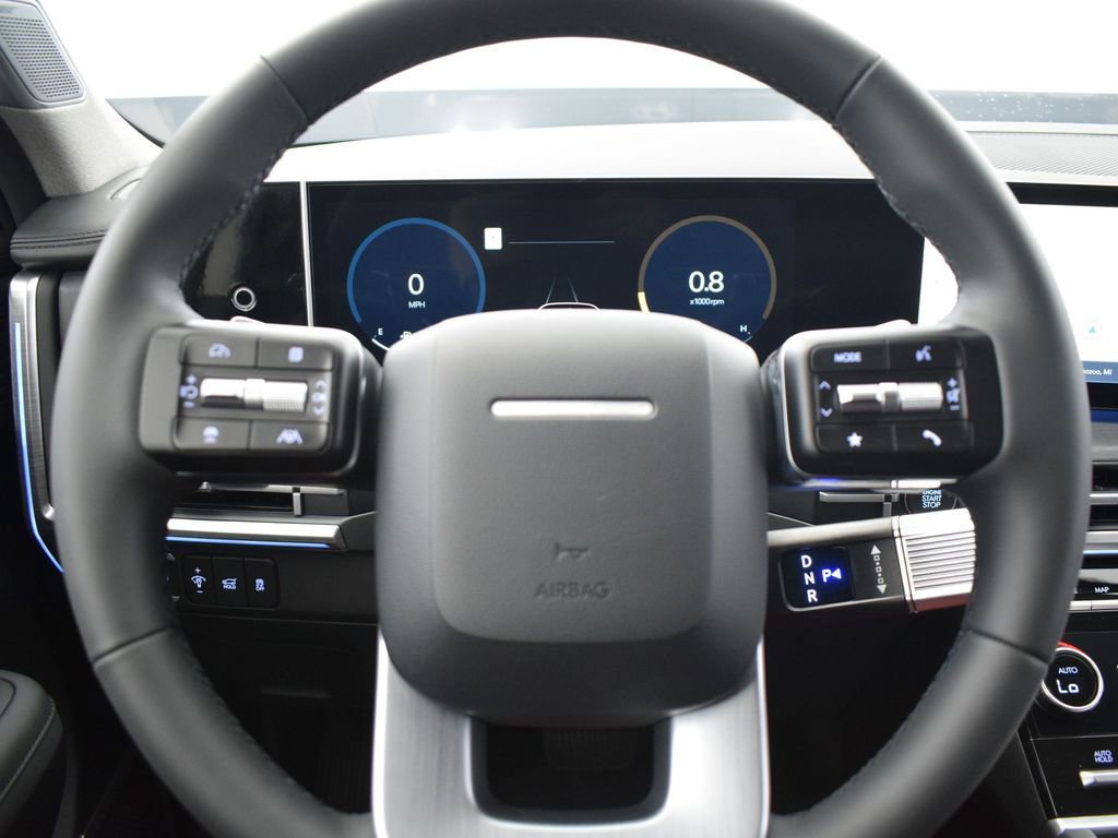 Used 2025 Hyundai Santa Fe Limited image 14