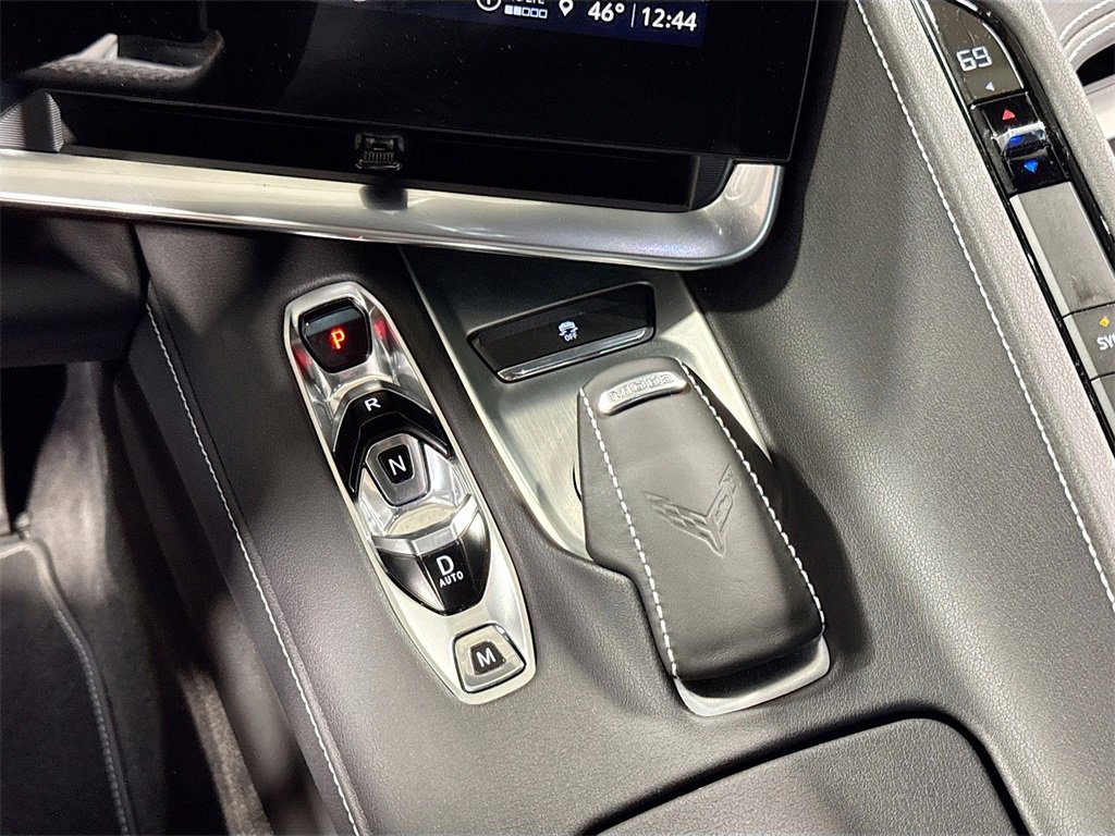 Used 2023 Chevrolet Corvette Stingray Coupe w/ Z51 Performance Package image 21