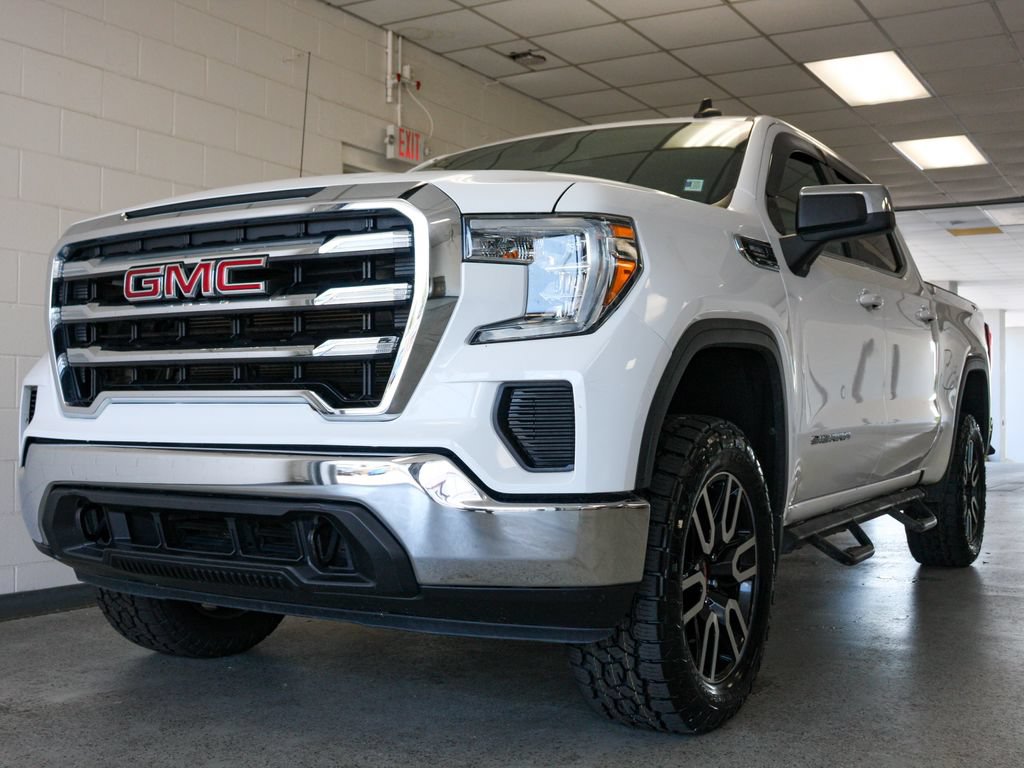 Used 2021 GMC Sierra 1500 SLE w/ X31 Off-Road Package AWD/4WD image 22