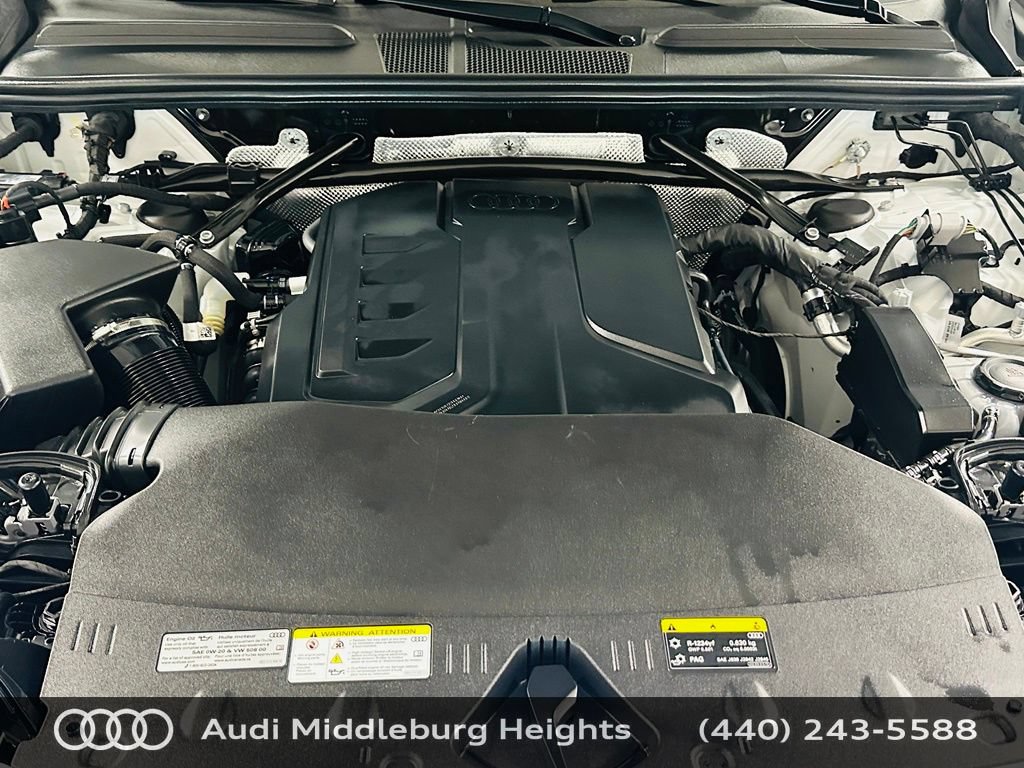 Certified 2025 Audi Q5 Premium Plus w/ Premium Plus AWD/4WD image 32