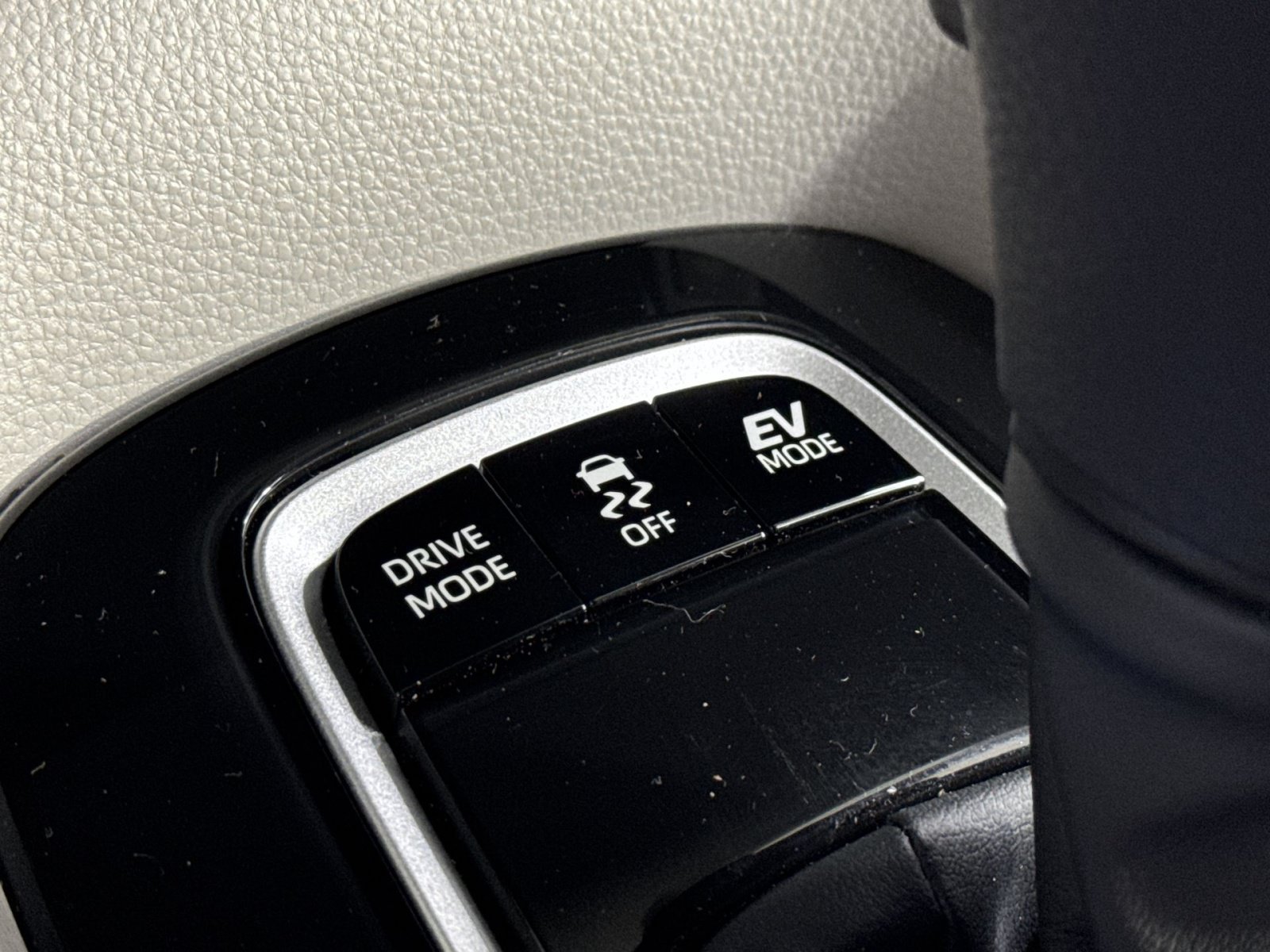 Used 2026 Toyota Corolla LE FWD image 42