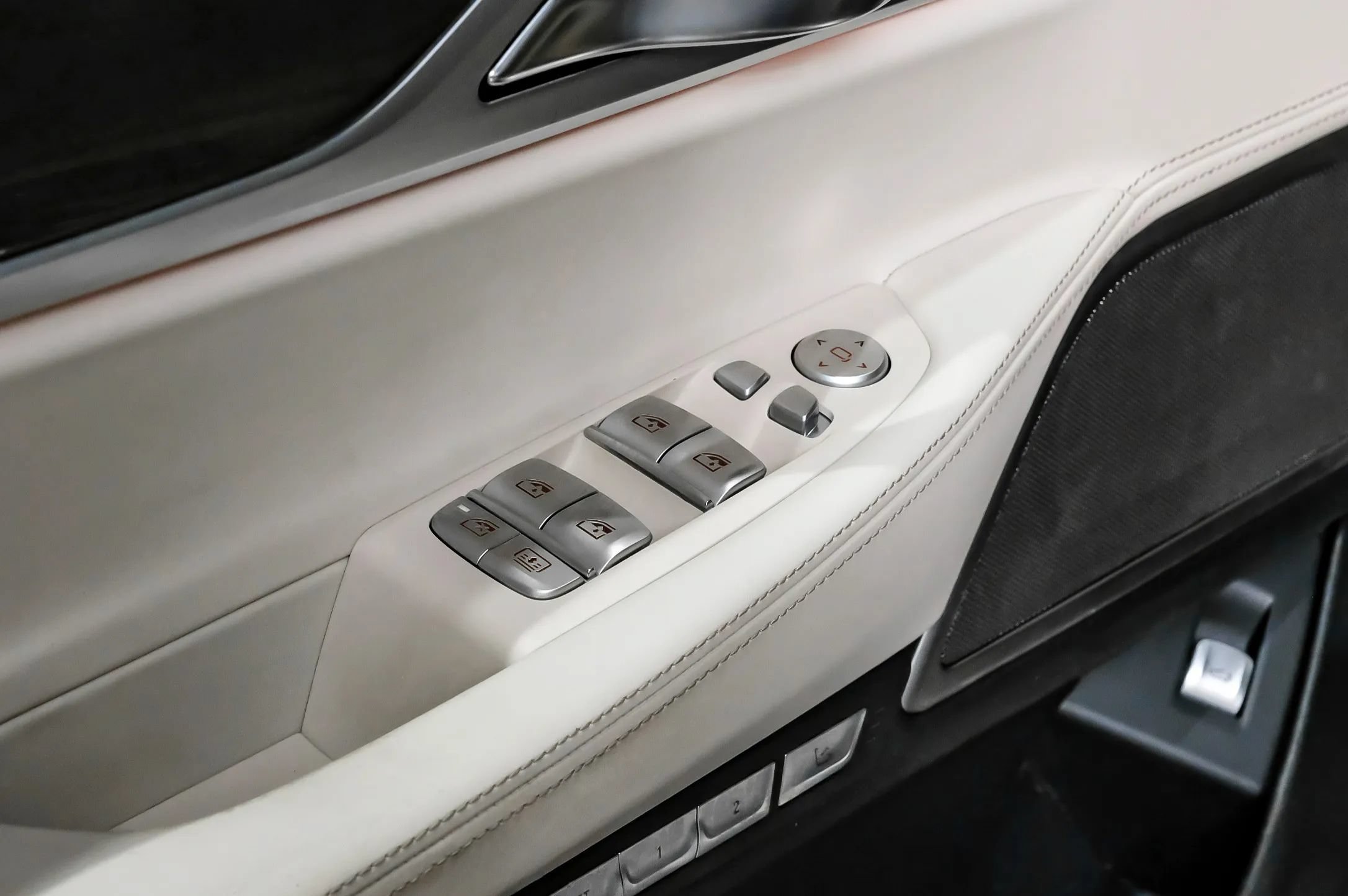 Used 2018 BMW 750i xDrive AWD/4WD image 48