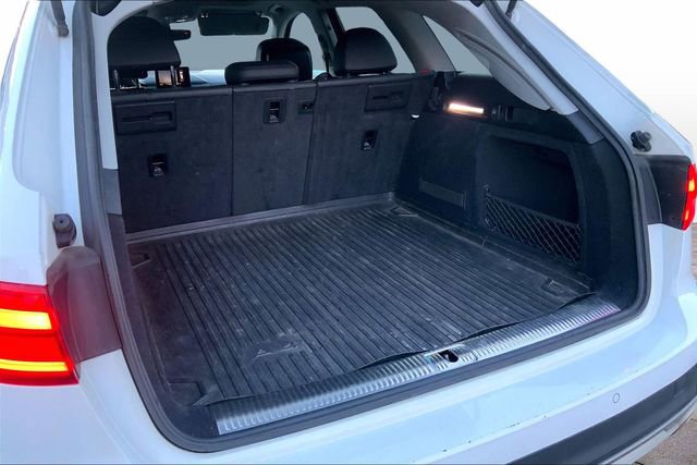 Used 2017 Audi A4 2.0T allroad Premium Plus w/ Premium Plus Package image 20