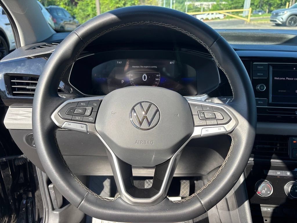 Certified 2023 Volkswagen Taos S FWD image 17