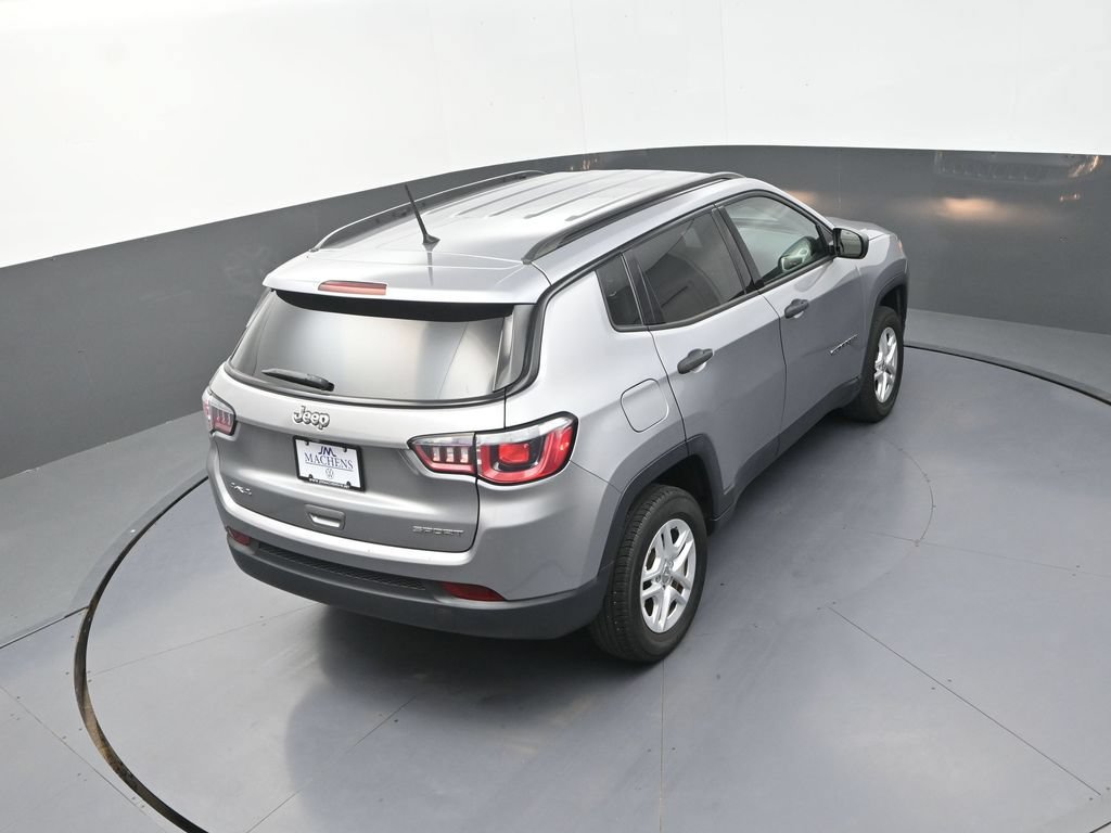 Used 2018 Jeep Compass Sport AWD/4WD image 21