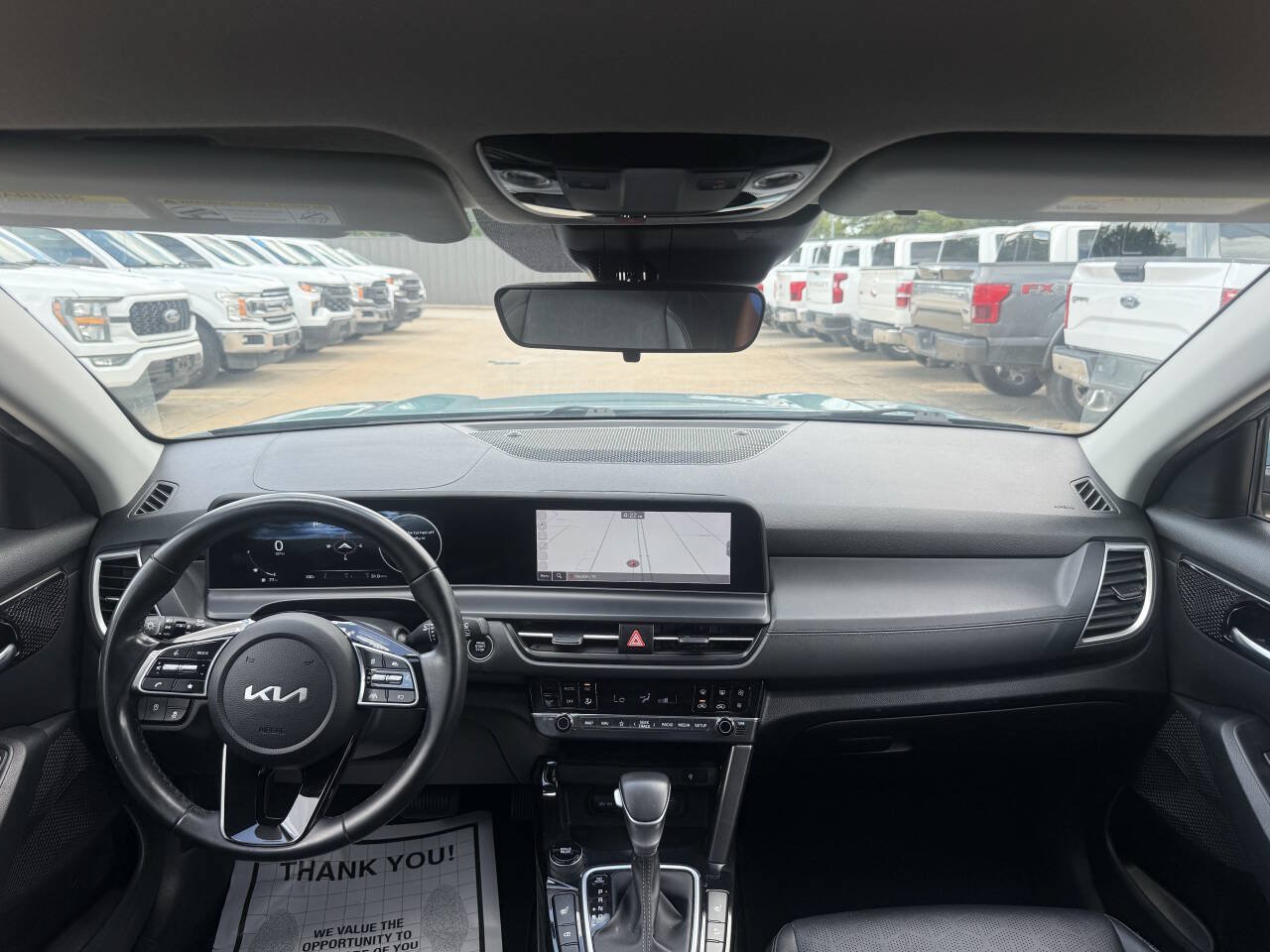Used 2024 Kia Seltos EX FWD image 17