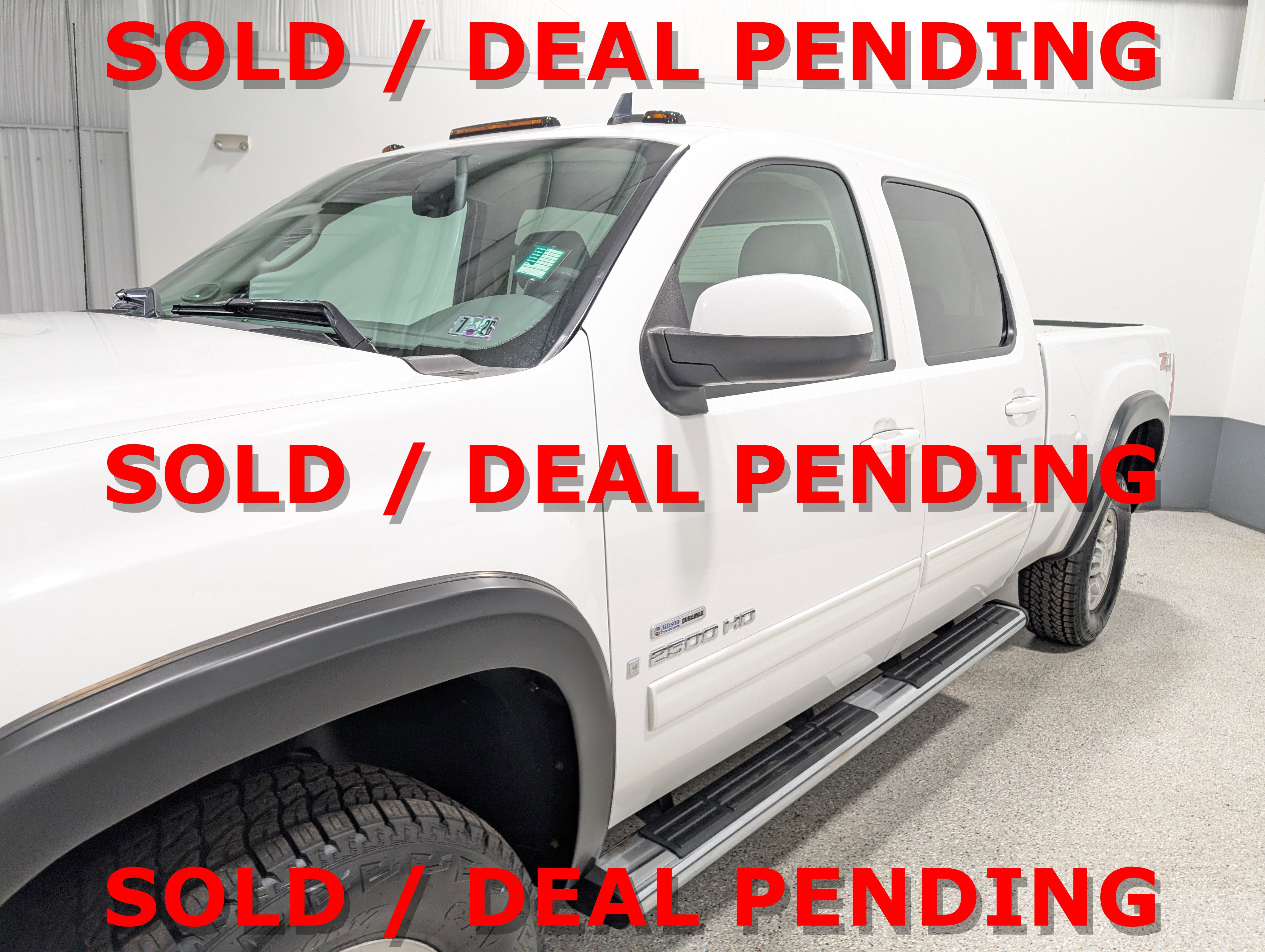 Used 2009 GMC Sierra 2500 SLT w/ SLT Convenience Package image 7