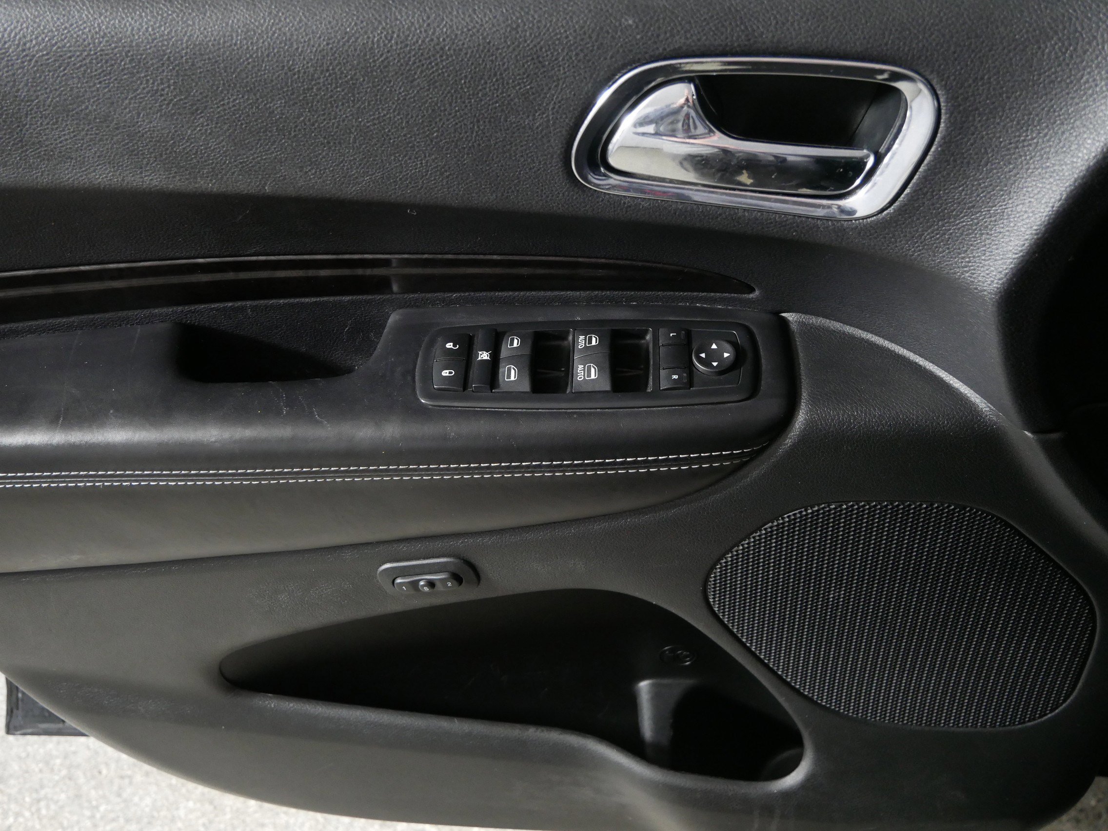 Used 2017 Dodge Durango Citadel w/ Technology Group image 19