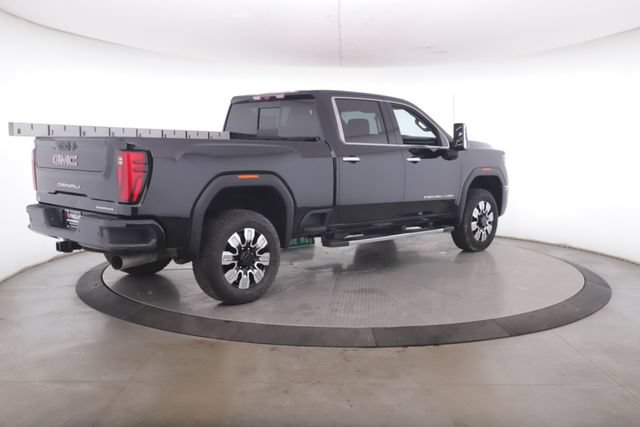 Used 2024 GMC Sierra 2500 Denali w/ Denali Reserve Package AWD/4WD image 10