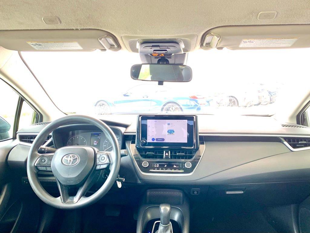 Used 2024 Toyota Corolla LE FWD image 25