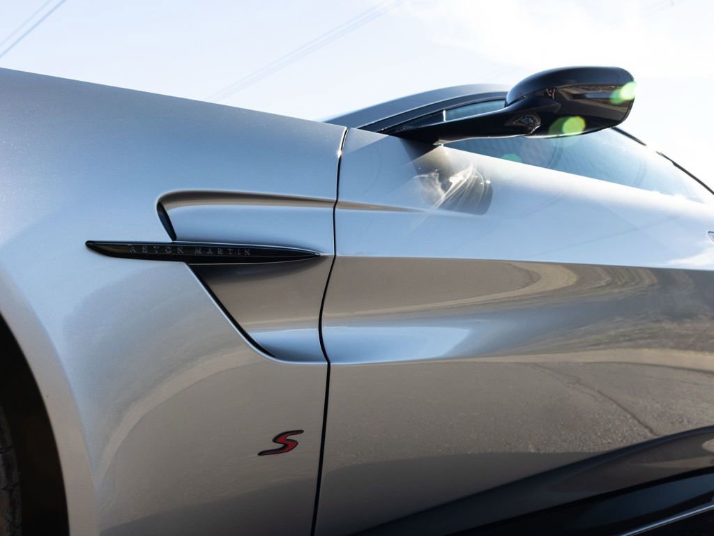 New 2026 Aston Martin V8 Vantage S image 21