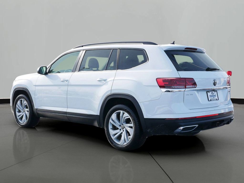 Used 2022 Volkswagen Atlas SE image 2