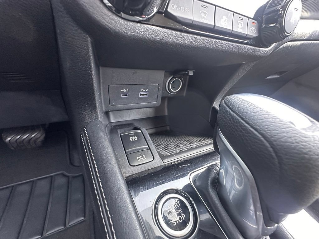 Used 2022 Nissan Kicks SV FWD image 24