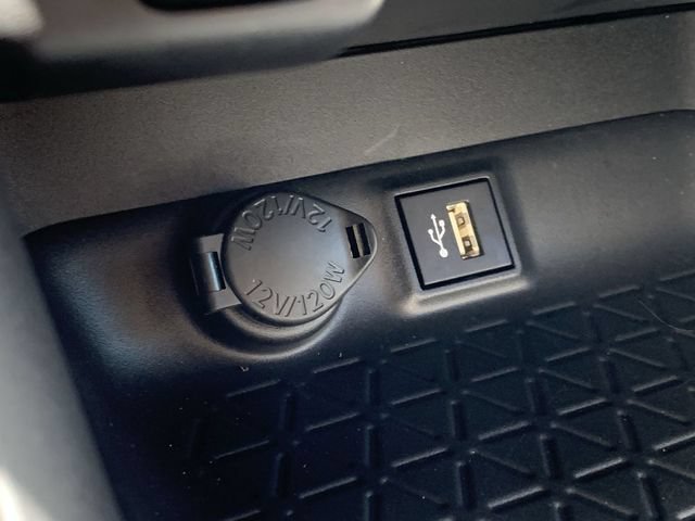 Certified 2025 Toyota RAV4 LE AWD/4WD image 27