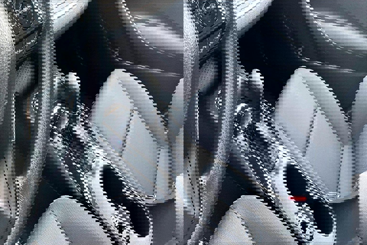 Used 2023 Toyota Corolla LE image 16