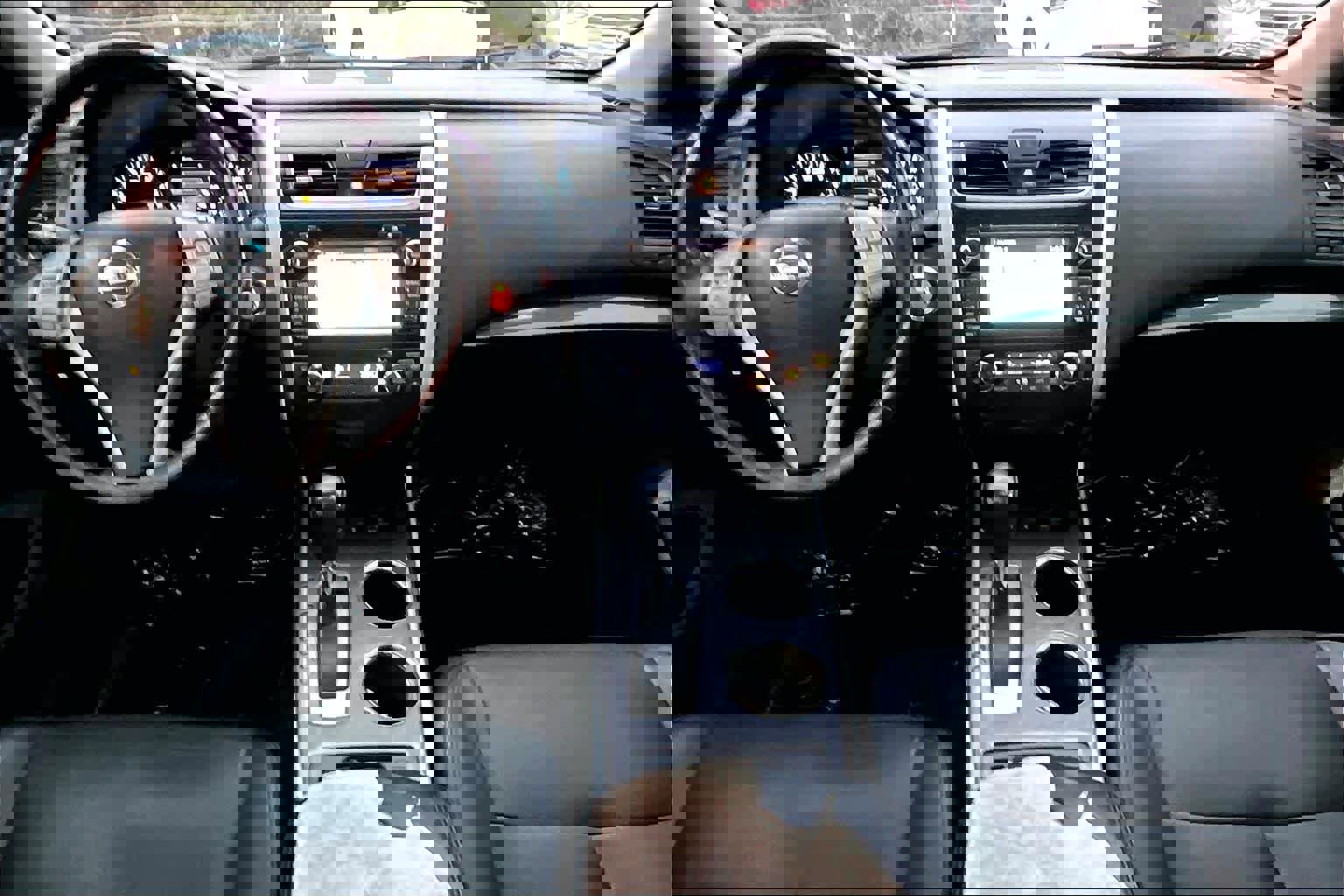 Used 2014 Nissan Altima 2.5 SL w/ Technology Package image 14