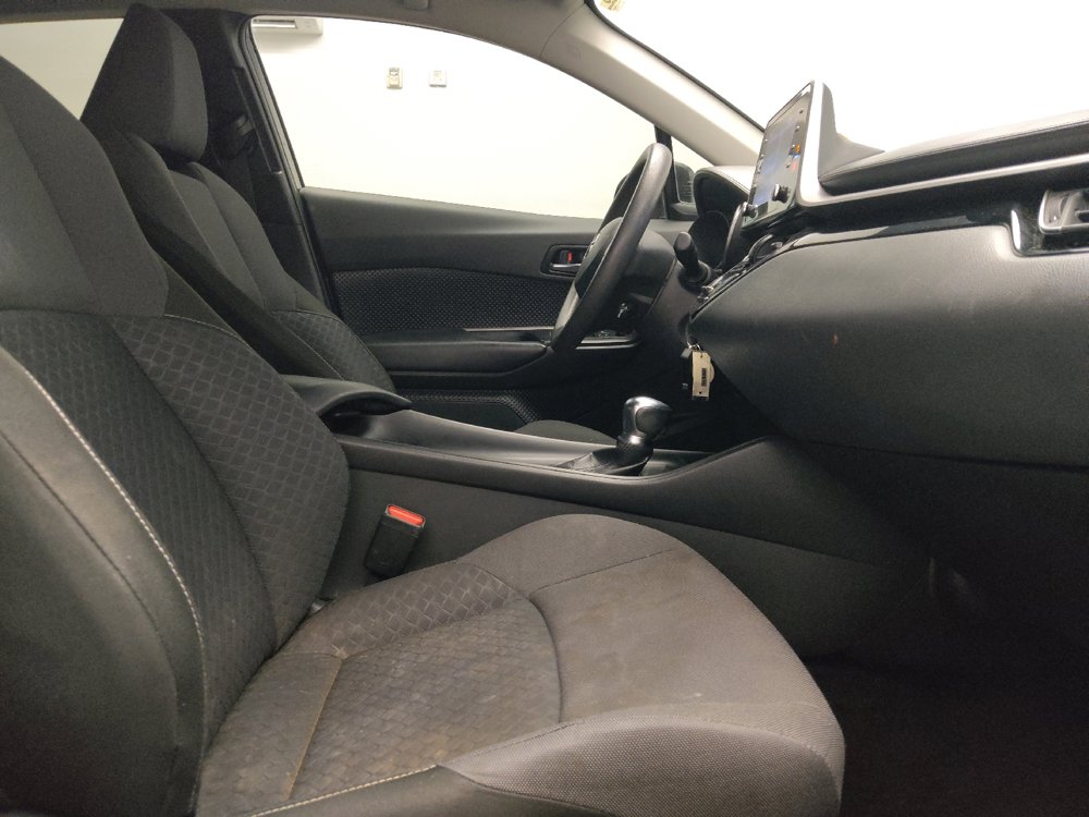 Used 2021 Toyota C-HR LE FWD image 21