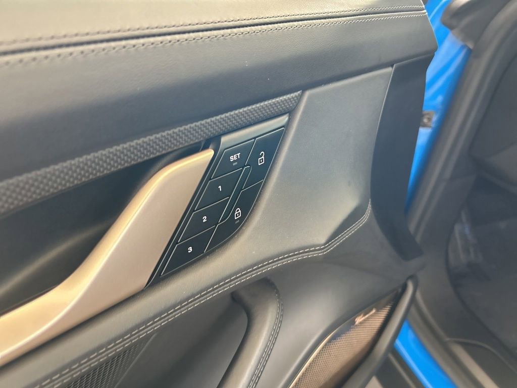 Used 2022 Porsche Taycan Turbo S w/ Premium Package image 43