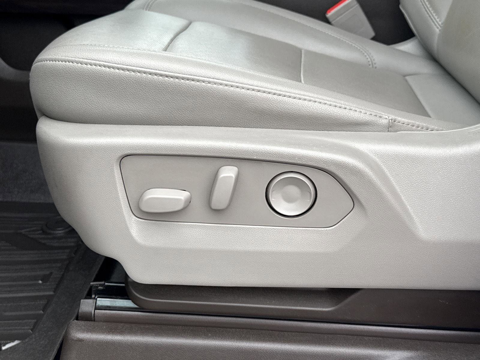 Used 2022 GMC Sierra 1500 SLT w/ SLT Premium Plus Package image 16