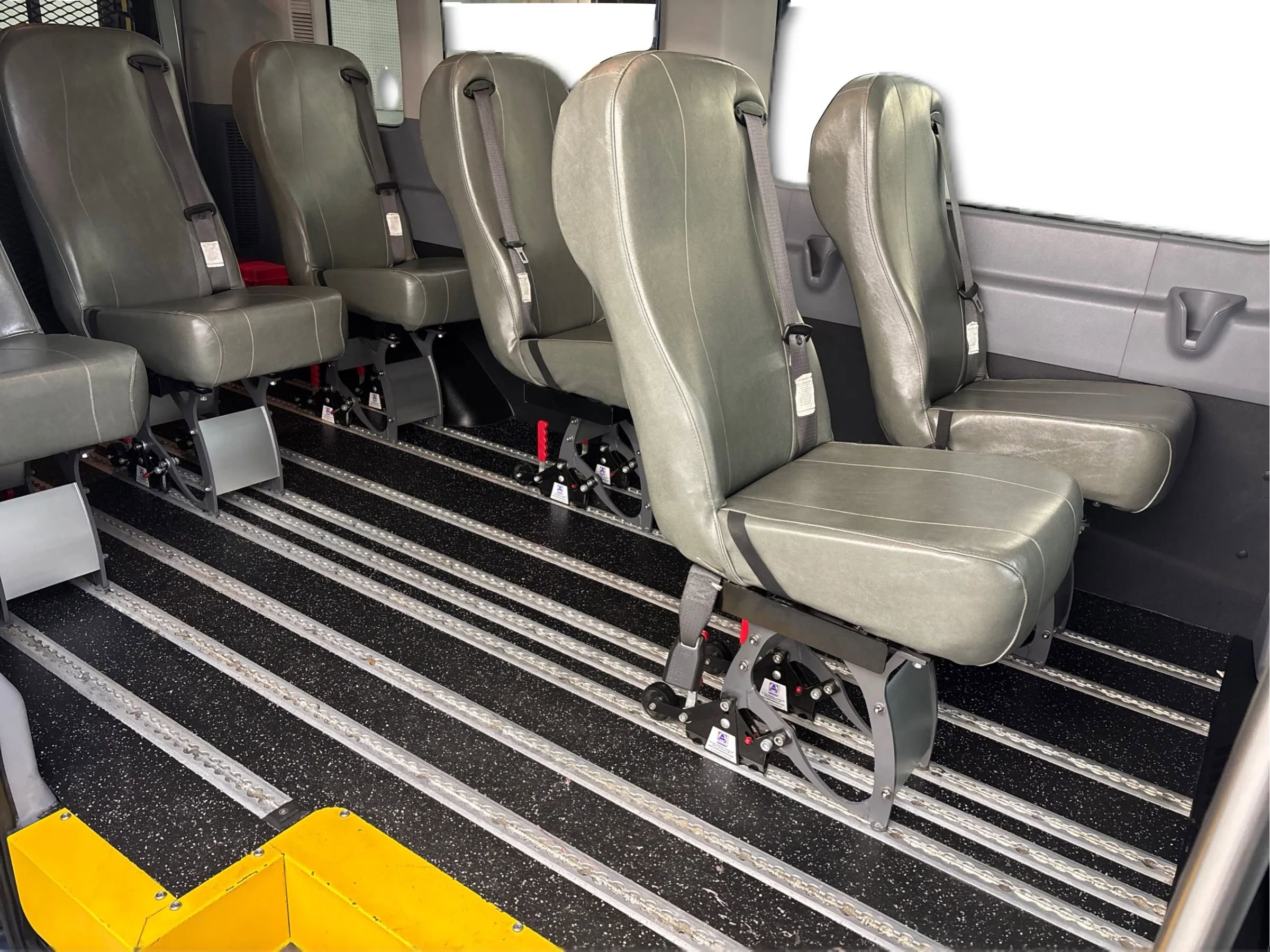 Used 2019 Ford Transit 350 XL RWD image 14