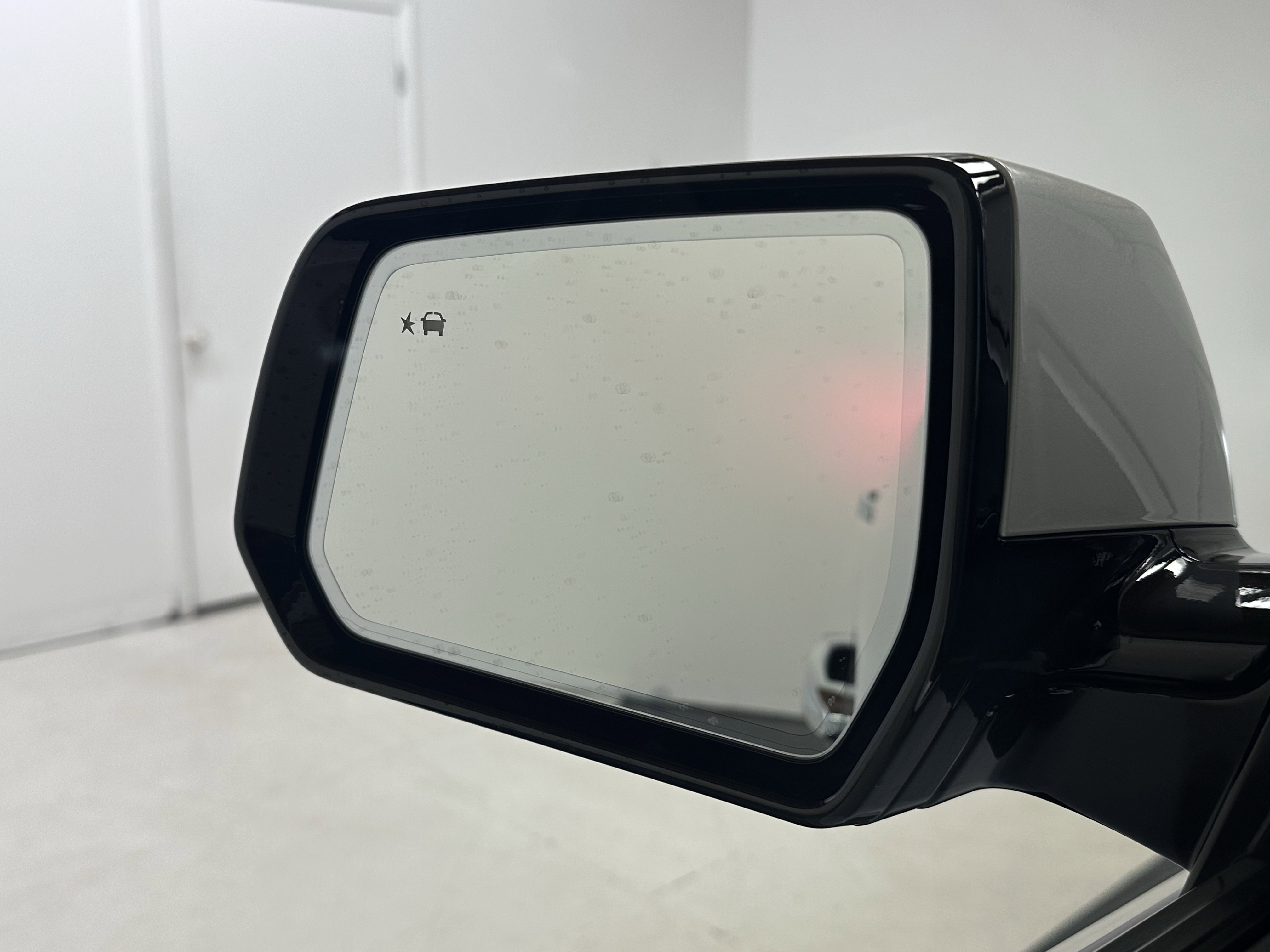 Used 2019 Chevrolet Traverse Premier w/ Driver Confidence II Package image 54