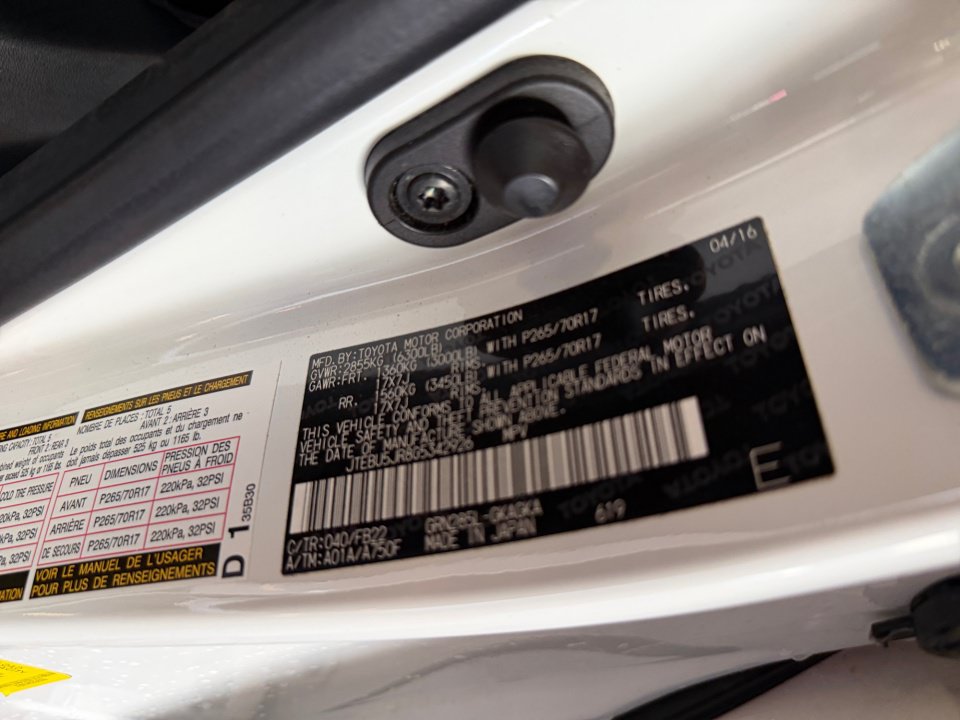 Certified 2016 Toyota 4Runner SR5 AWD/4WD image 39