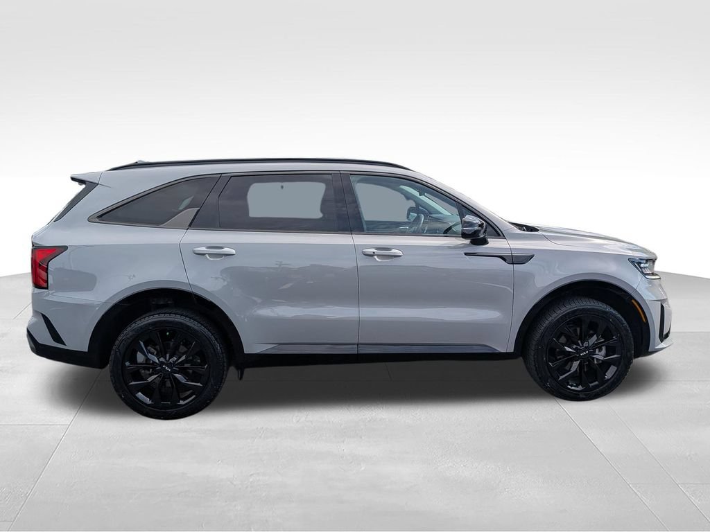 Used 2023 Kia Sorento SX AWD/4WD image 13