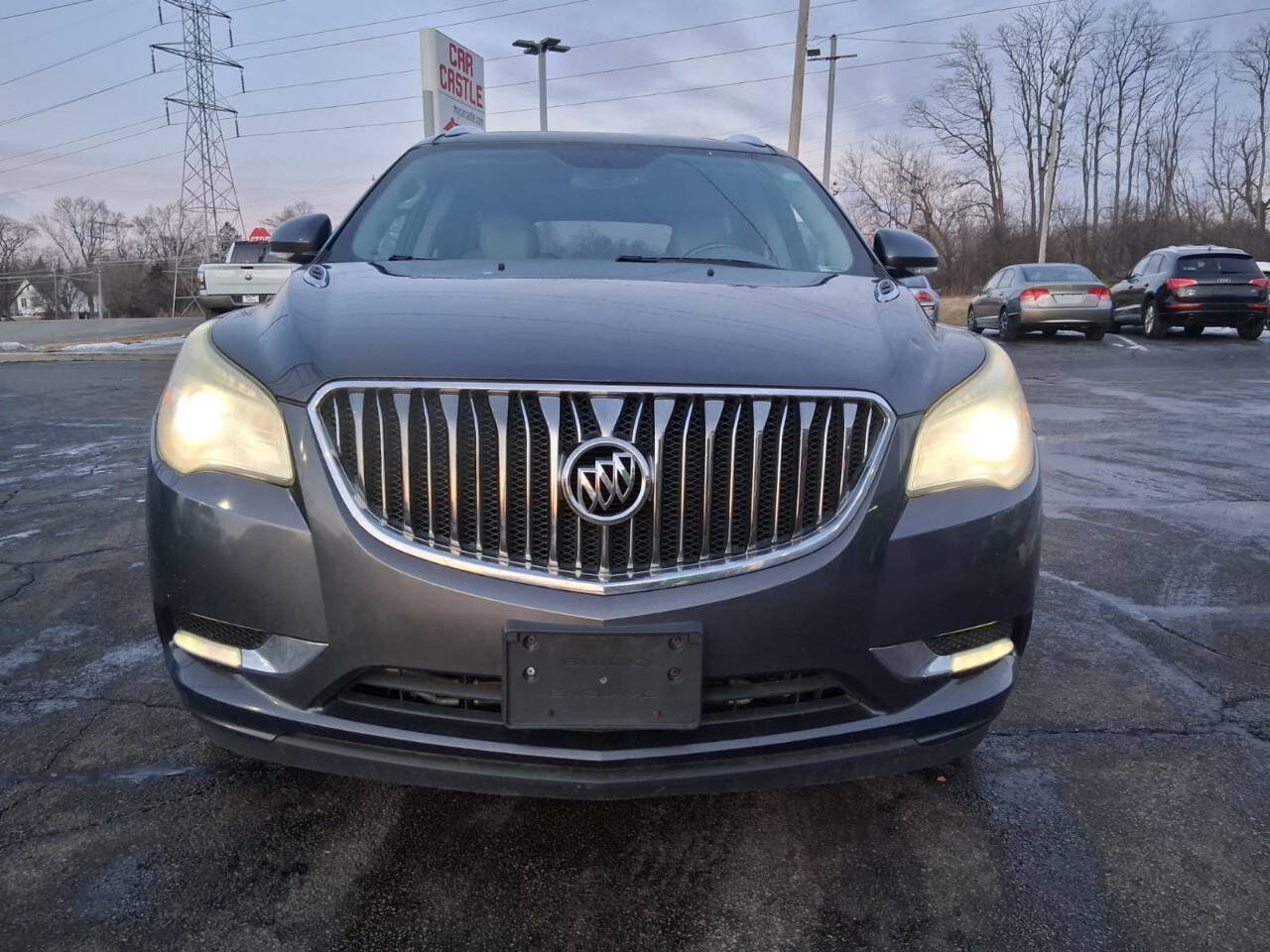 Used 2013 Buick Enclave Leather FWD image 2