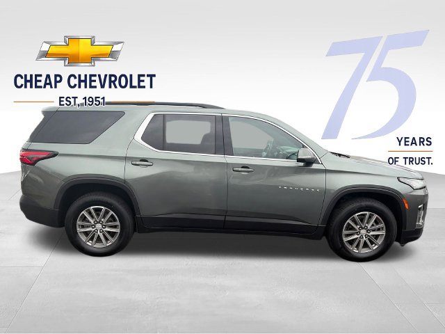 Used 2023 Chevrolet Traverse LT w/ LPO, Floor Liner Package AWD/4WD image 6