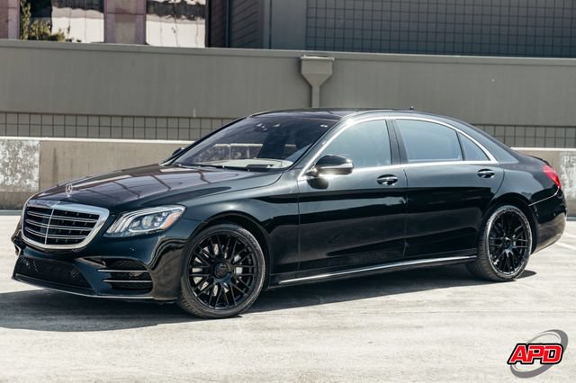 Used 2018 Mercedes-Benz S 560 Sedan image 31