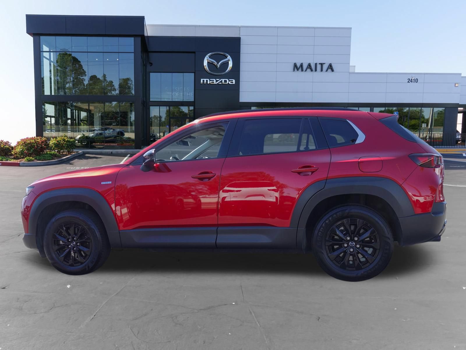Certified 2025 MAZDA CX-50 AWD 2.5 Hybrid w/ Premium Pkg image 8