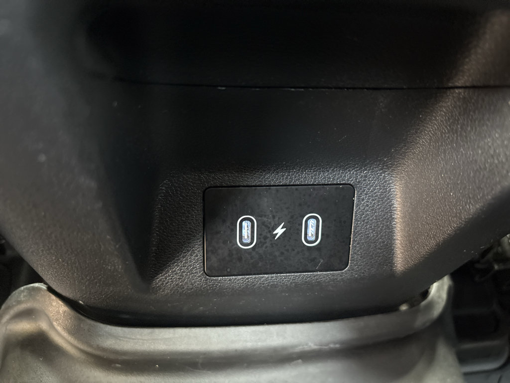 Used 2026 Hyundai Santa Cruz SEL FWD image 16
