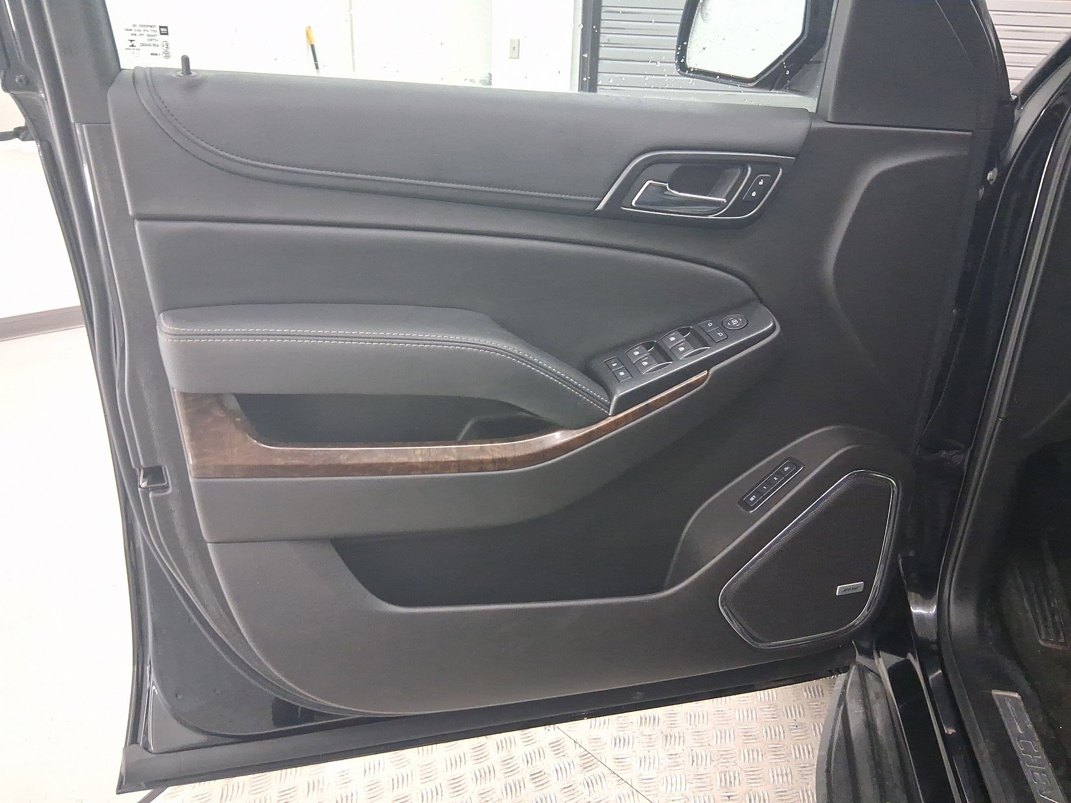 Used 2017 Chevrolet Tahoe LT image 12