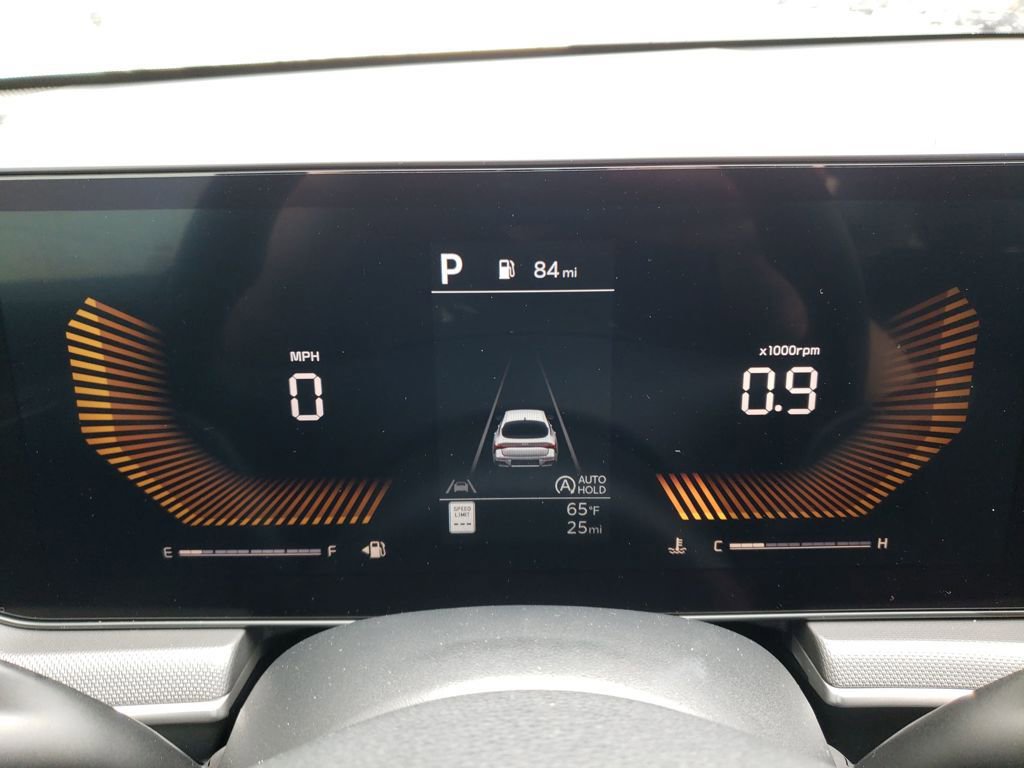 New 2026 Kia K5 LXS FWD image 17