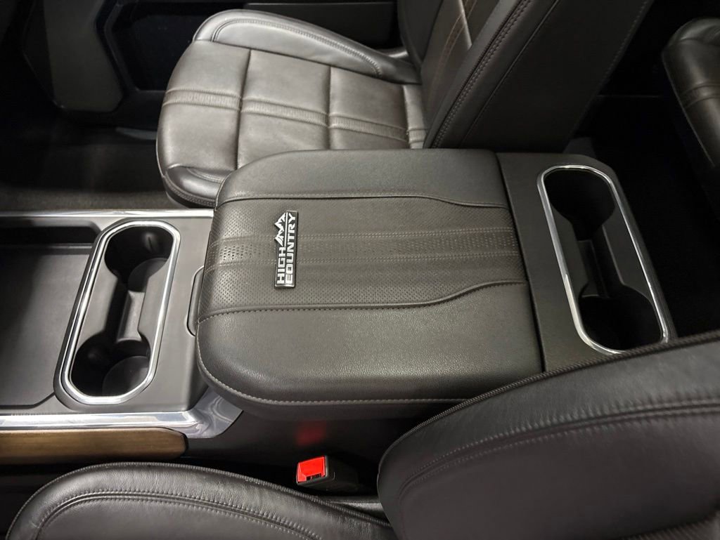 Used 2024 Chevrolet Silverado 2500 High Country w/ High Country Premium Package AWD/4WD image 18
